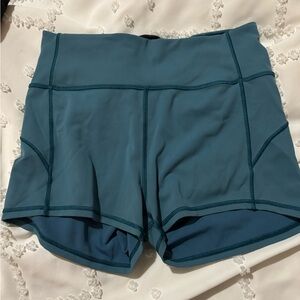 Lululemon Shorts size 8